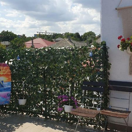 Vila Restaurant Angellys Tuzla Exteriér fotografie
