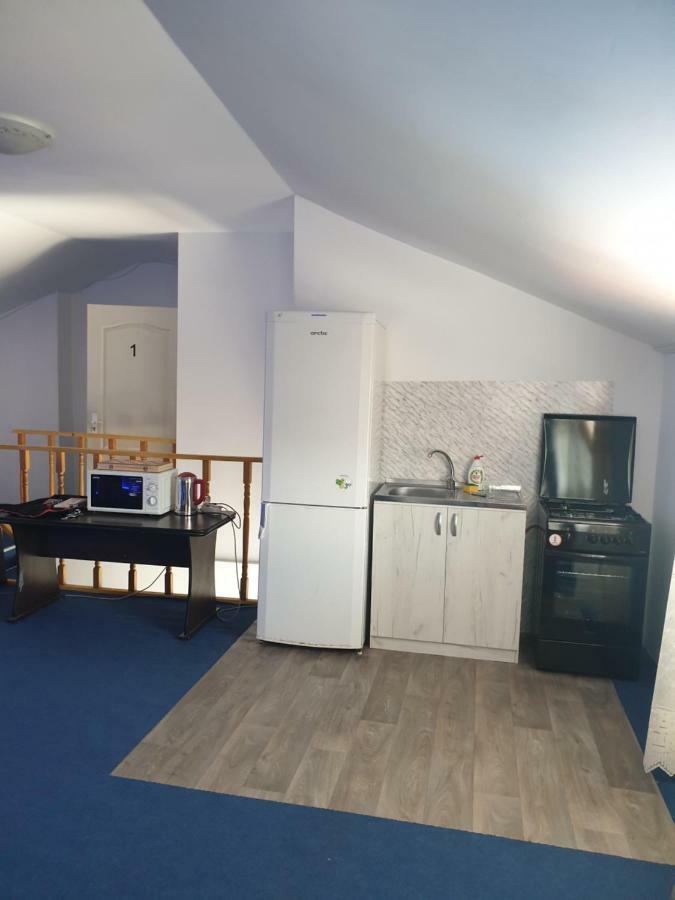 Vila Restaurant Angellys Tuzla Exteriér fotografie